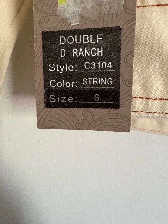 Double D Ranch Cream Jean Jacket with Embroidered Longhorn Back -Size Small NWT - Picture 5 of 10